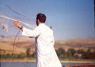 Pescando en Kfaranum