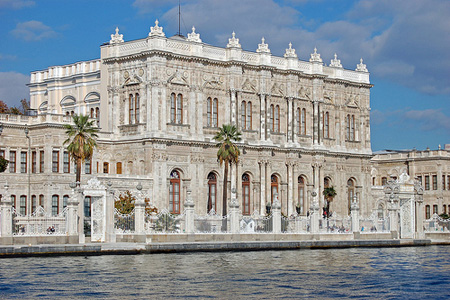 Dolmabahçe Palacei