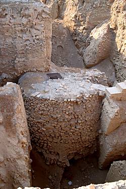 Jericho Neolithic tower